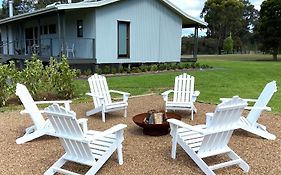 Hannah'S Place In The Heart Of Lovedale, Hunter Valley Wine Country, Free Bottle Of Wine With Each Booking
